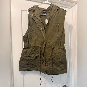 Women’s Zenana Outfitters Olive Green Utility Vest L
